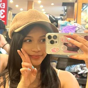 Meet your Posher, Simply